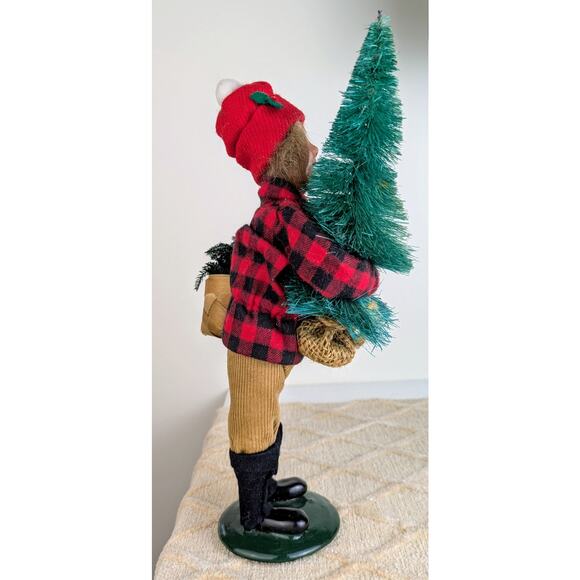 Byers' Choice Caroler 1992 Boy w/ Pine Tree and Basket Red Plaid Coat Vintage - Picture 6 of 11